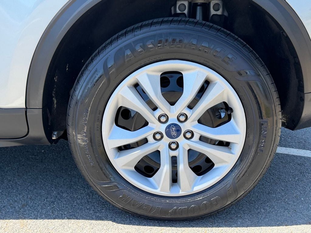 2022 Ford Escape S
