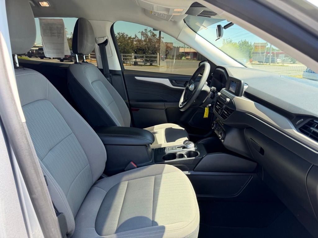 2022 Ford Escape S