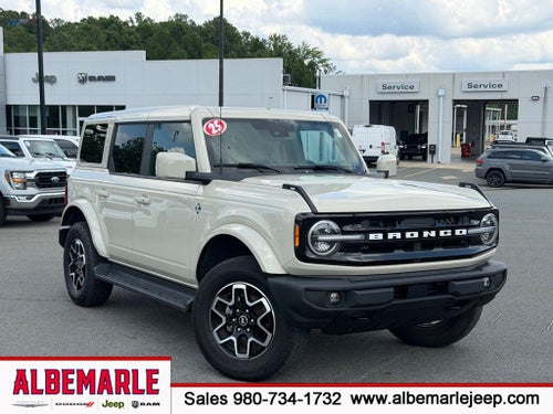 2025 Ford Bronco Outer Banks
