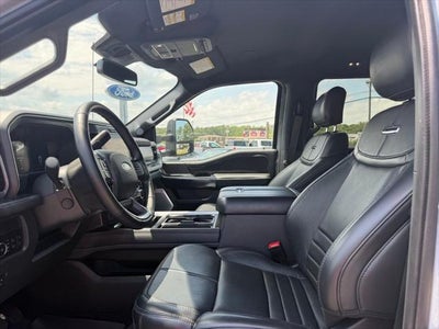 2025 Ford F-250 Platinum