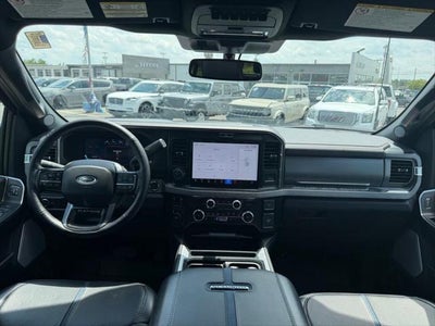 2025 Ford F-250 Platinum