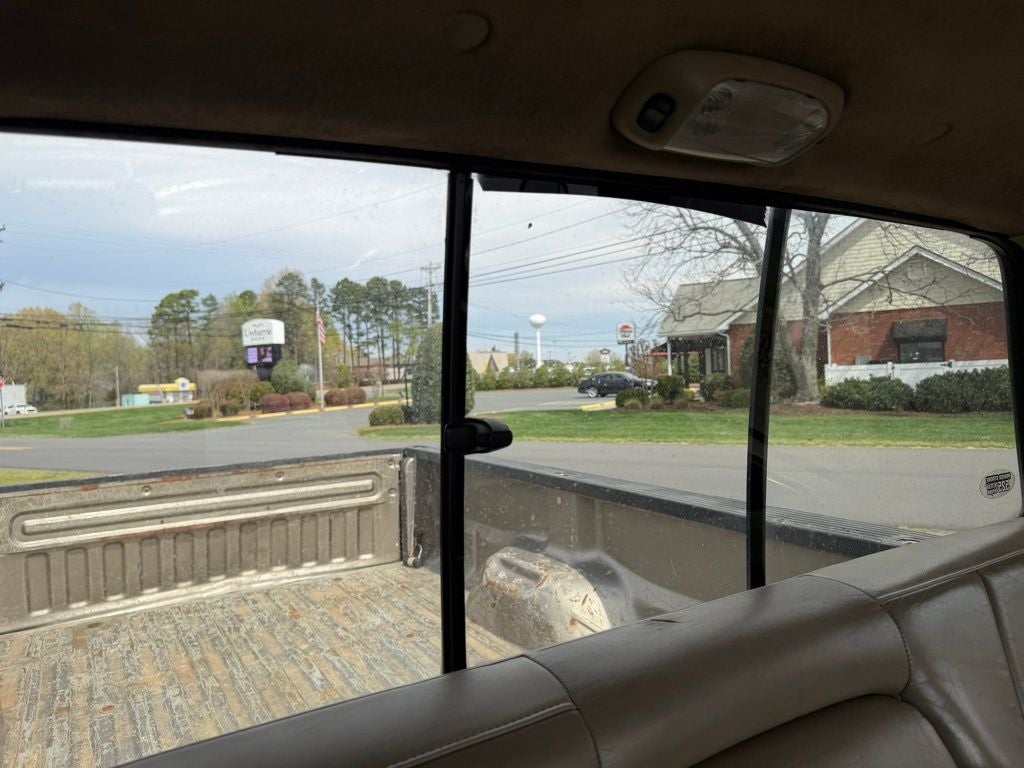 2002 Ford F-250 Base