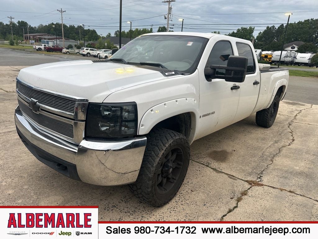 2008 Chevrolet Silverado HD Work Truck 4WD Crew Cab SWB's photo
