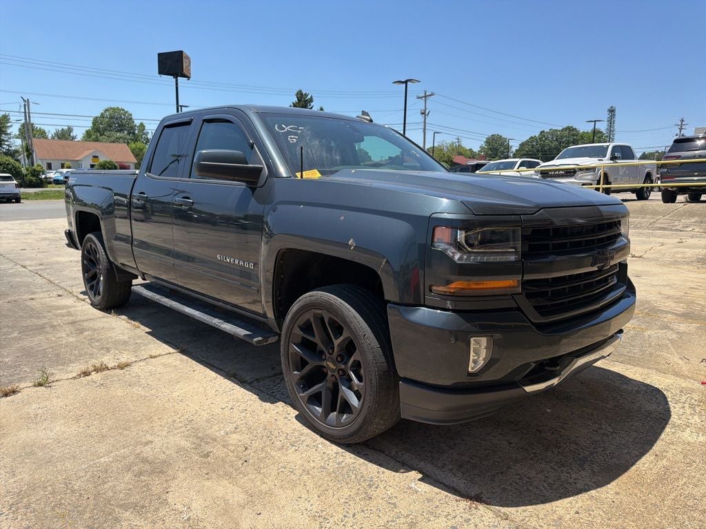 2017 Chevrolet Silverado 1500 2LT