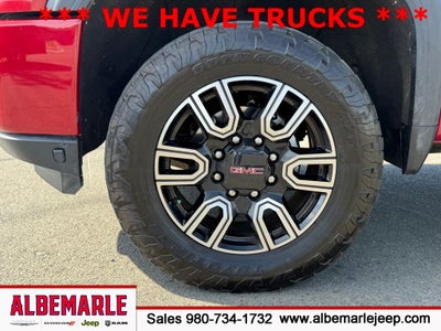 2022 GMC Sierra 2500HD 4WD Crew Cab Standard Bed AT4