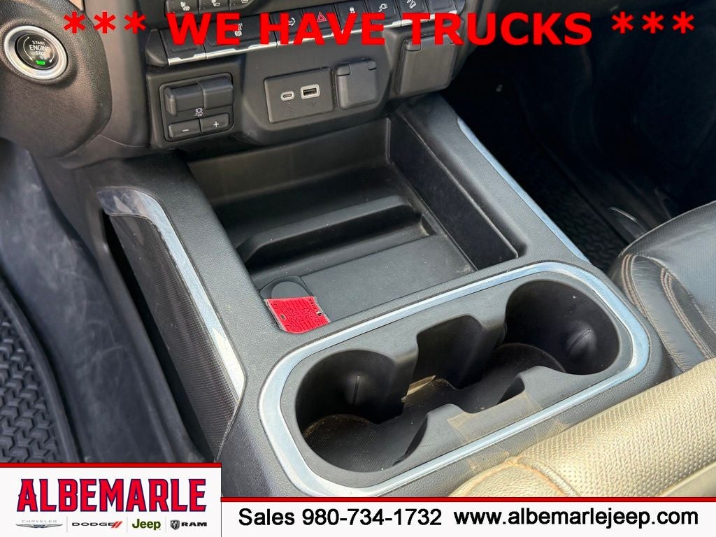 2022 GMC Sierra 2500HD 4WD Crew Cab Standard Bed AT4