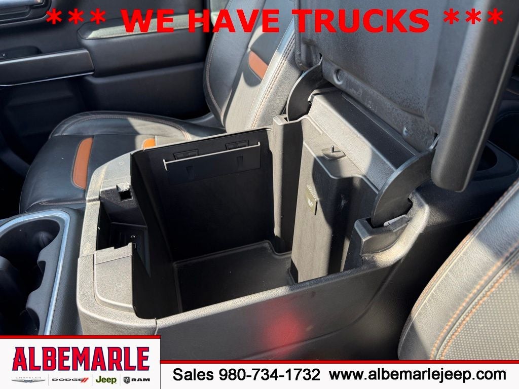 2022 GMC Sierra 2500HD 4WD Crew Cab Standard Bed AT4