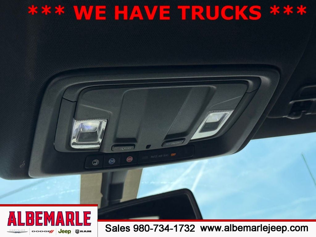 2022 GMC Sierra 2500HD 4WD Crew Cab Standard Bed AT4