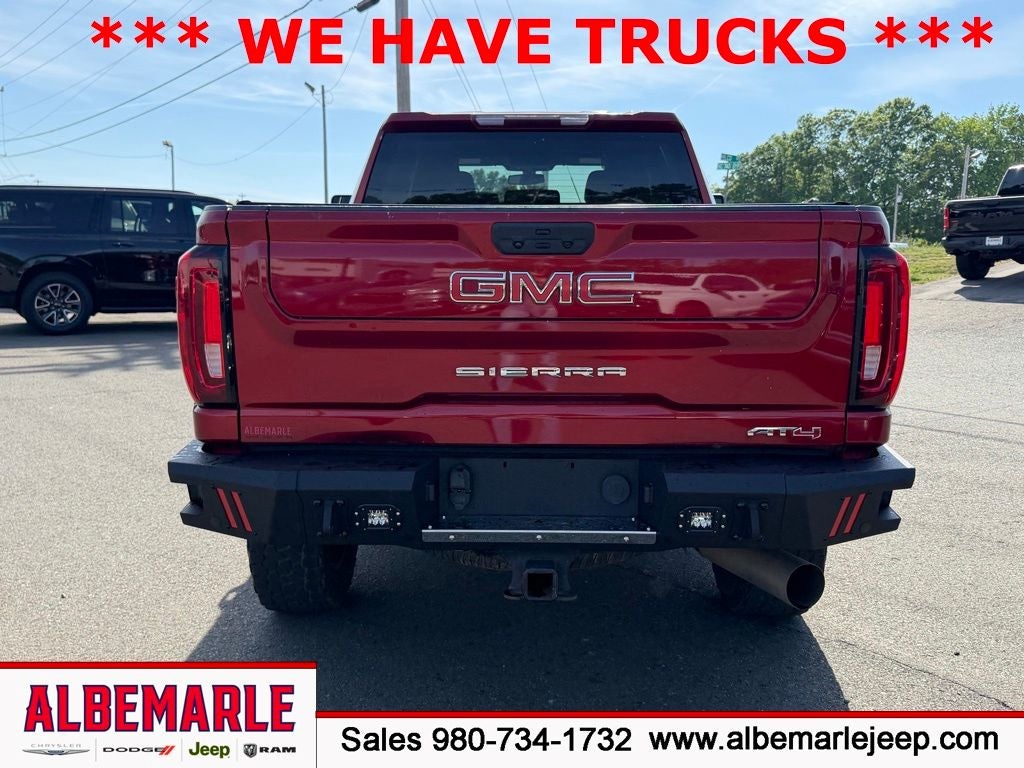 2022 GMC Sierra 2500HD 4WD Crew Cab Standard Bed AT4