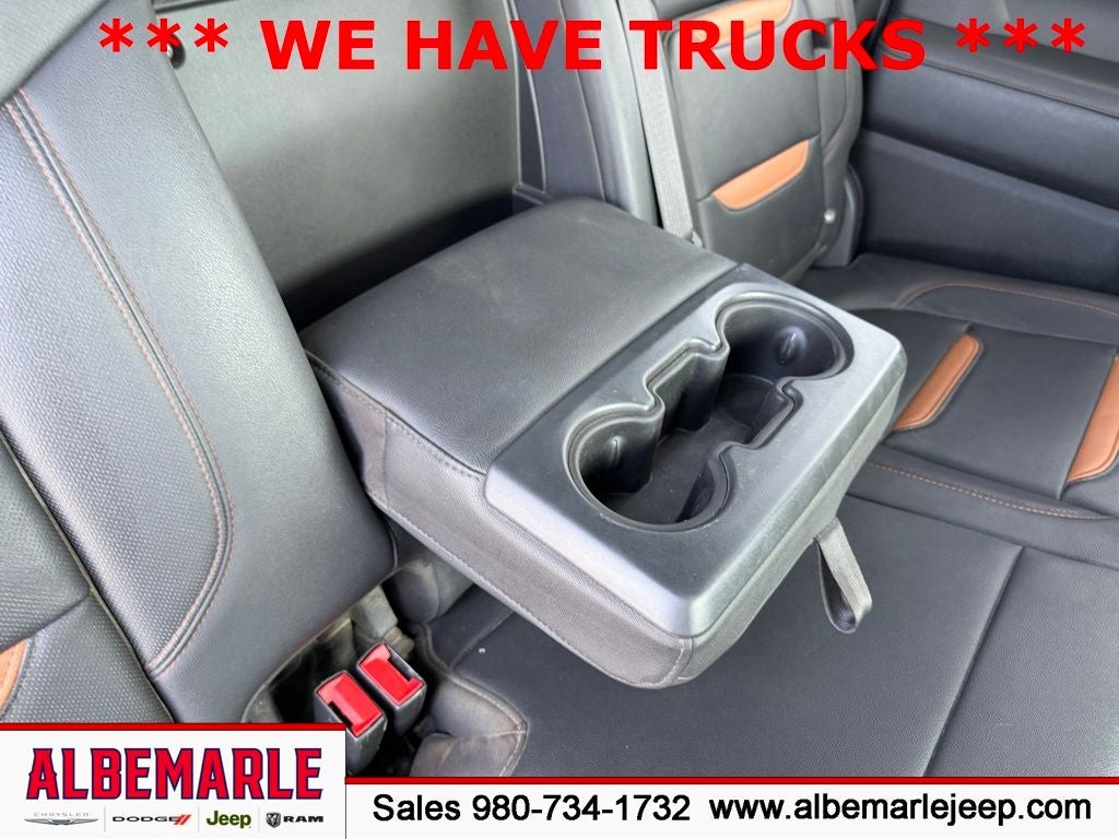 2022 GMC Sierra 2500HD 4WD Crew Cab Standard Bed AT4