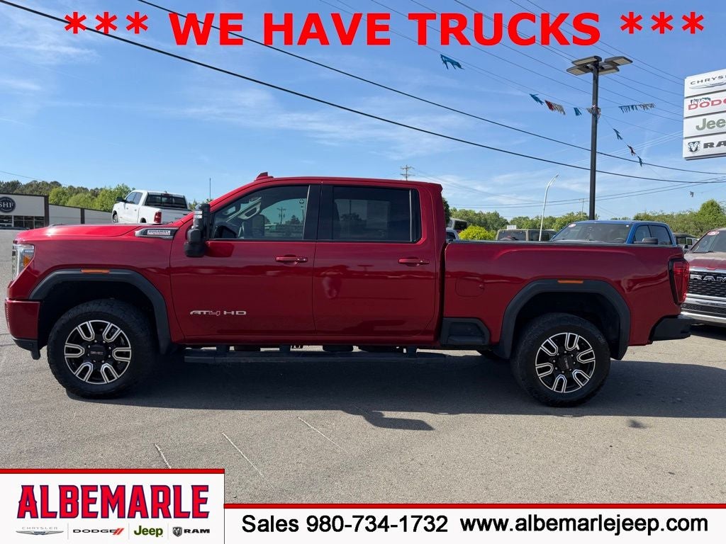 2022 GMC Sierra 2500HD 4WD Crew Cab Standard Bed AT4