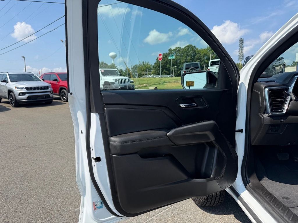 2023 GMC Canyon 4WD Crew Cab Short Box Elevation