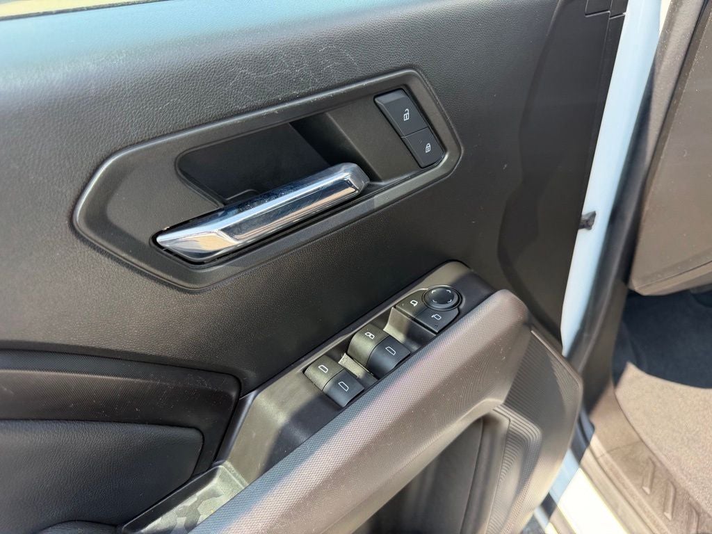 2023 GMC Canyon 4WD Crew Cab Short Box Elevation