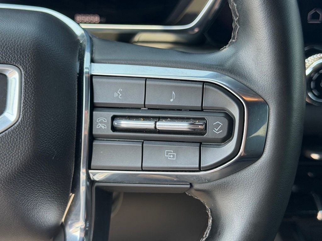 2023 GMC Canyon 4WD Crew Cab Short Box Elevation