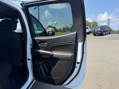2023 GMC Canyon 4WD Crew Cab Short Box Elevation