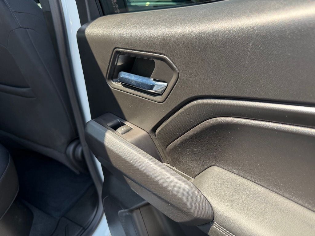 2023 GMC Canyon 4WD Crew Cab Short Box Elevation
