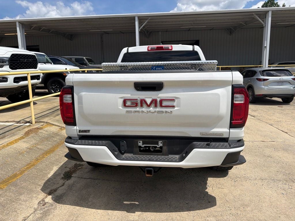 2023 GMC Canyon 4WD Crew Cab Short Box Elevation