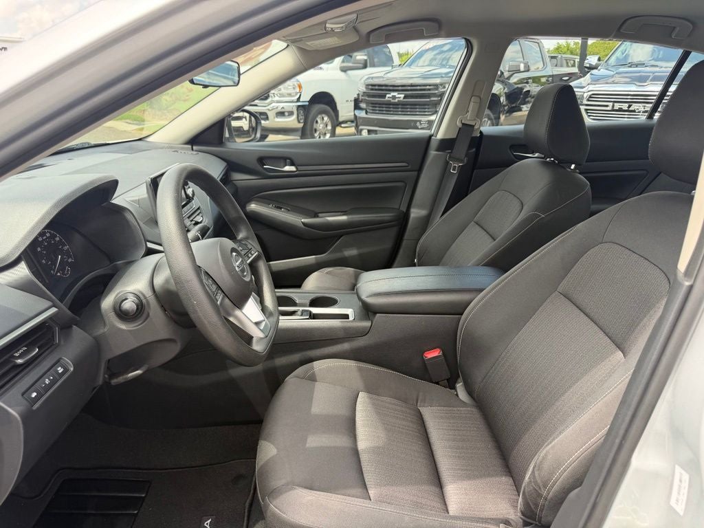 2022 Nissan Altima S FWD