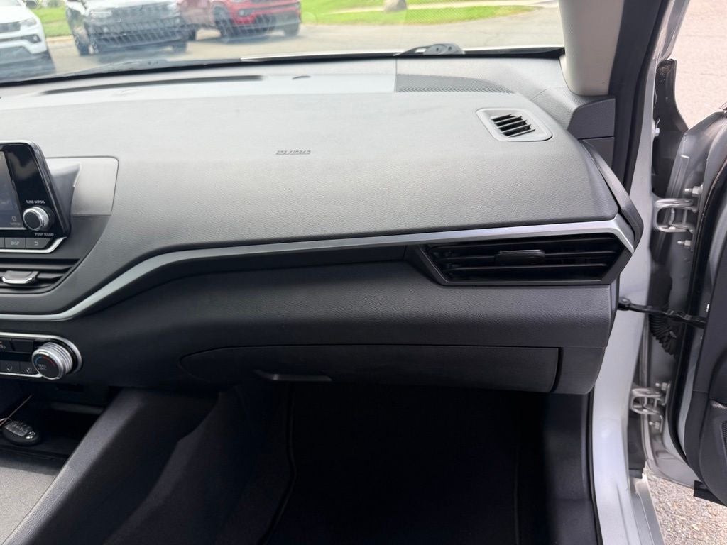 2022 Nissan Altima S FWD