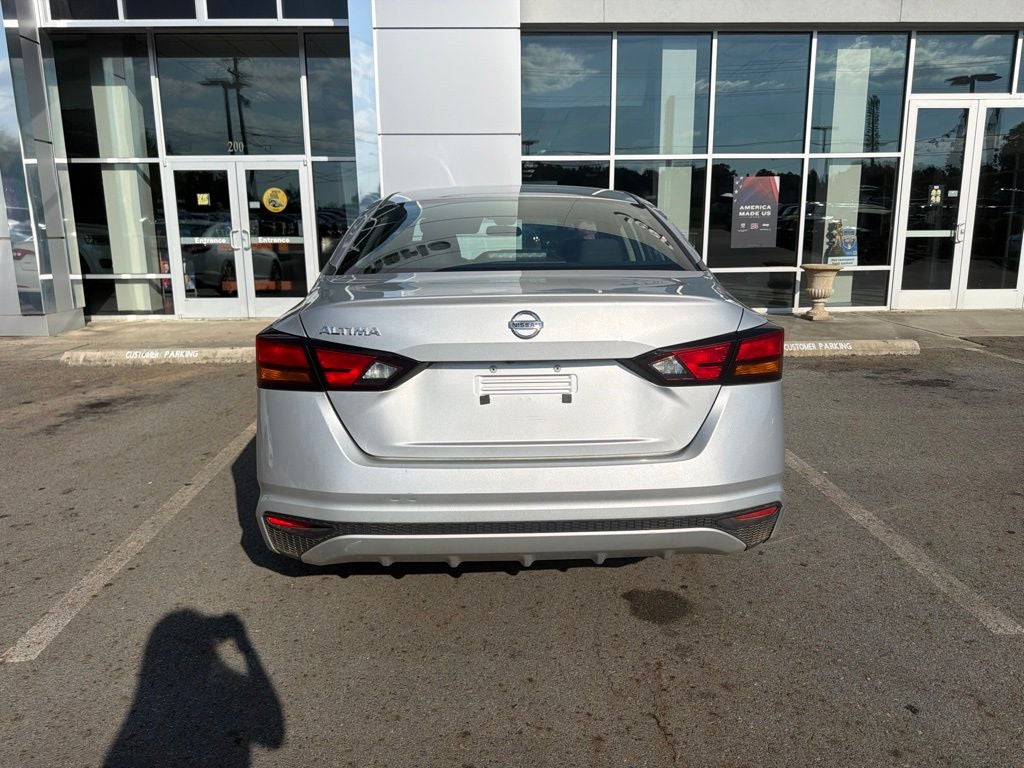 2022 Nissan Altima S FWD