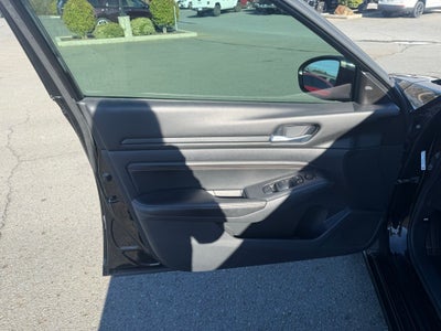 2021 Nissan Altima SR FWD