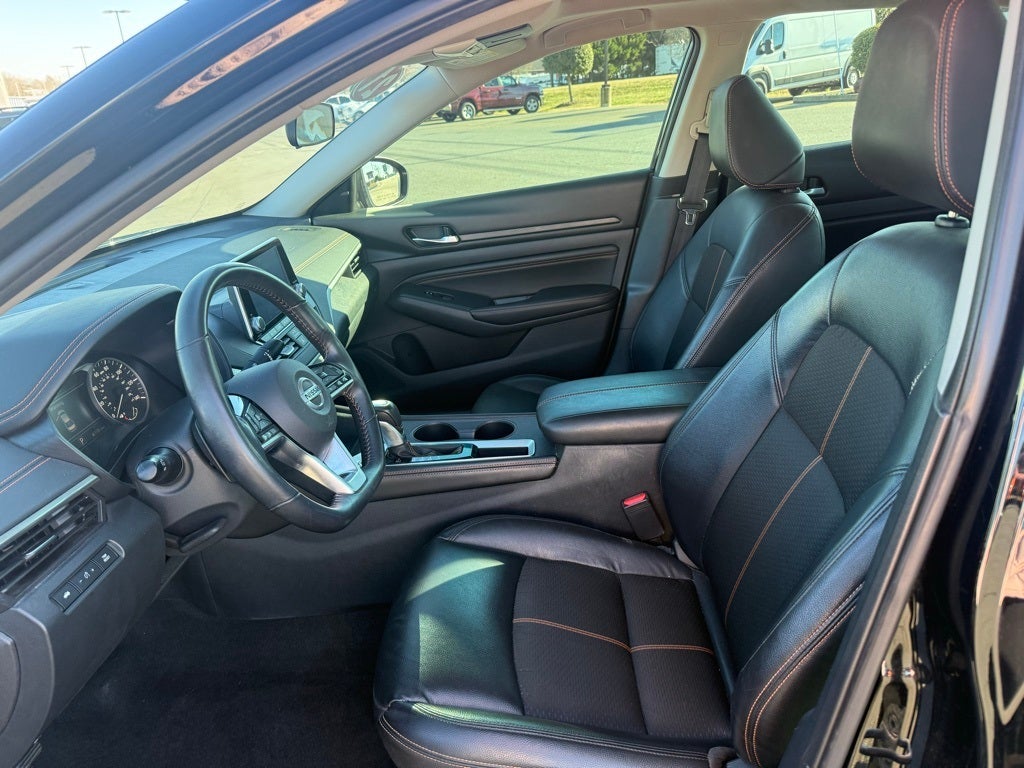 2021 Nissan Altima SR FWD