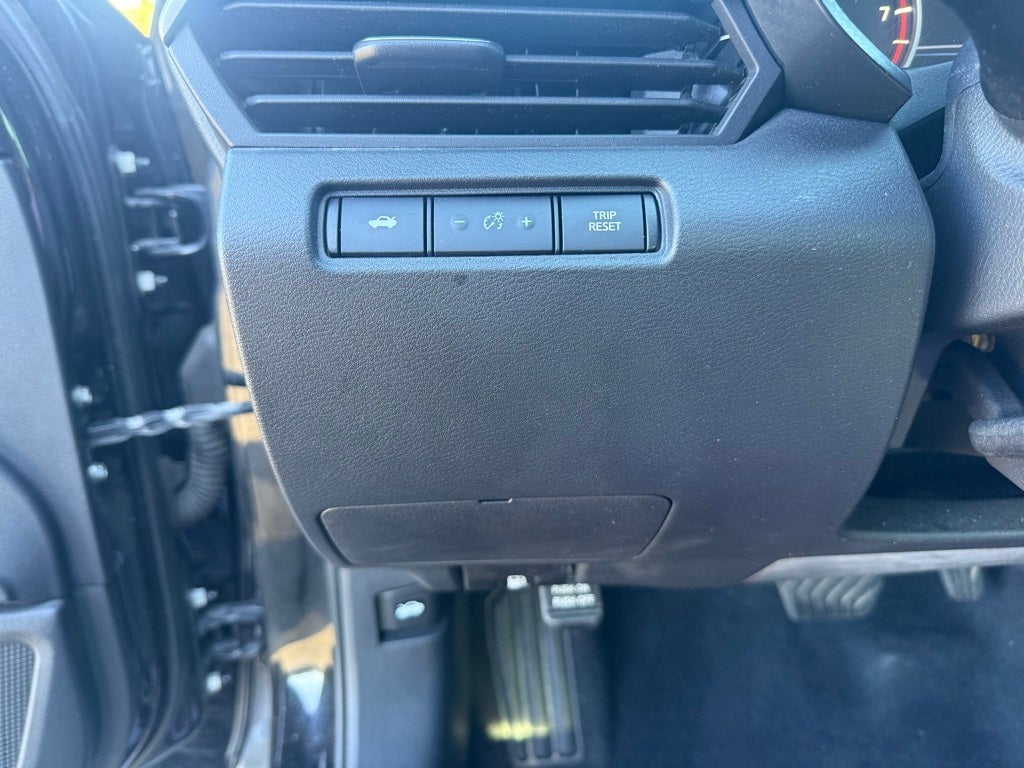 2021 Nissan Altima SR FWD