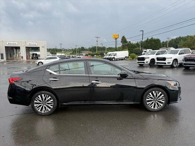 2023 Nissan Altima SV FWD