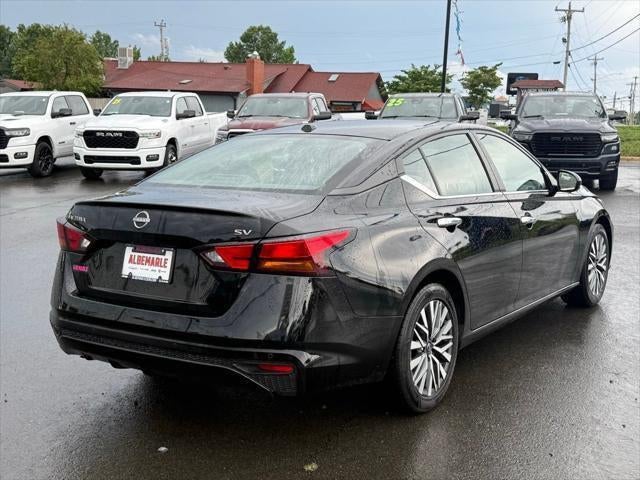 2023 Nissan Altima SV FWD