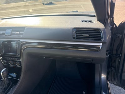 2018 Volkswagen Passat 3.6L V6 GT