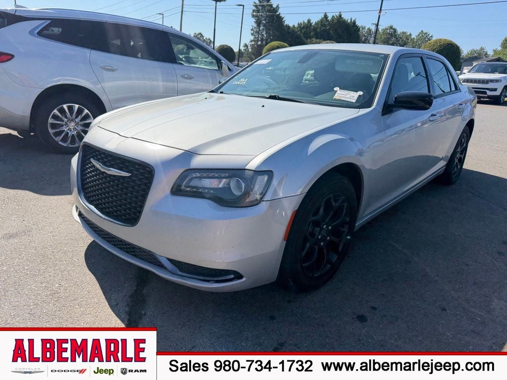 2019 Chrysler 300 Touring AWD