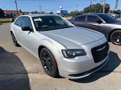 2019 Chrysler 300 Touring AWD