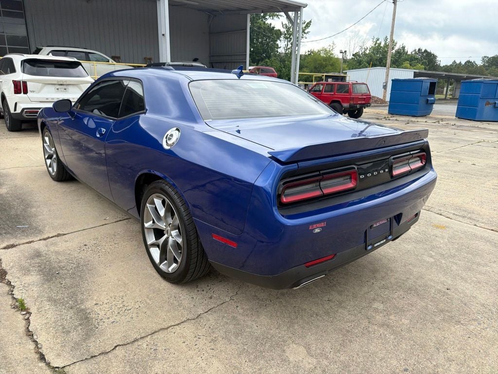 2020 Dodge Challenger Base