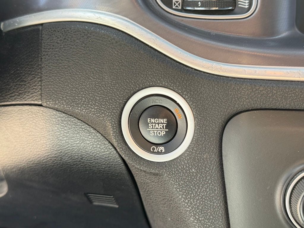 2022 Dodge Charger SXT RWD