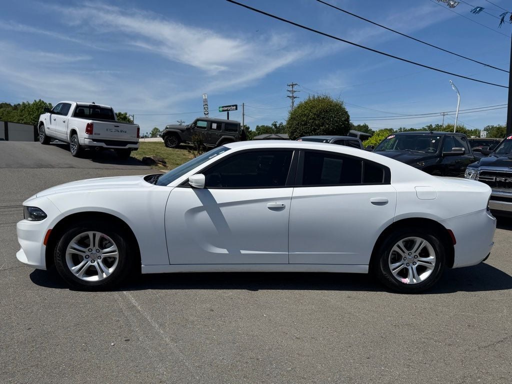 2022 Dodge Charger SXT RWD
