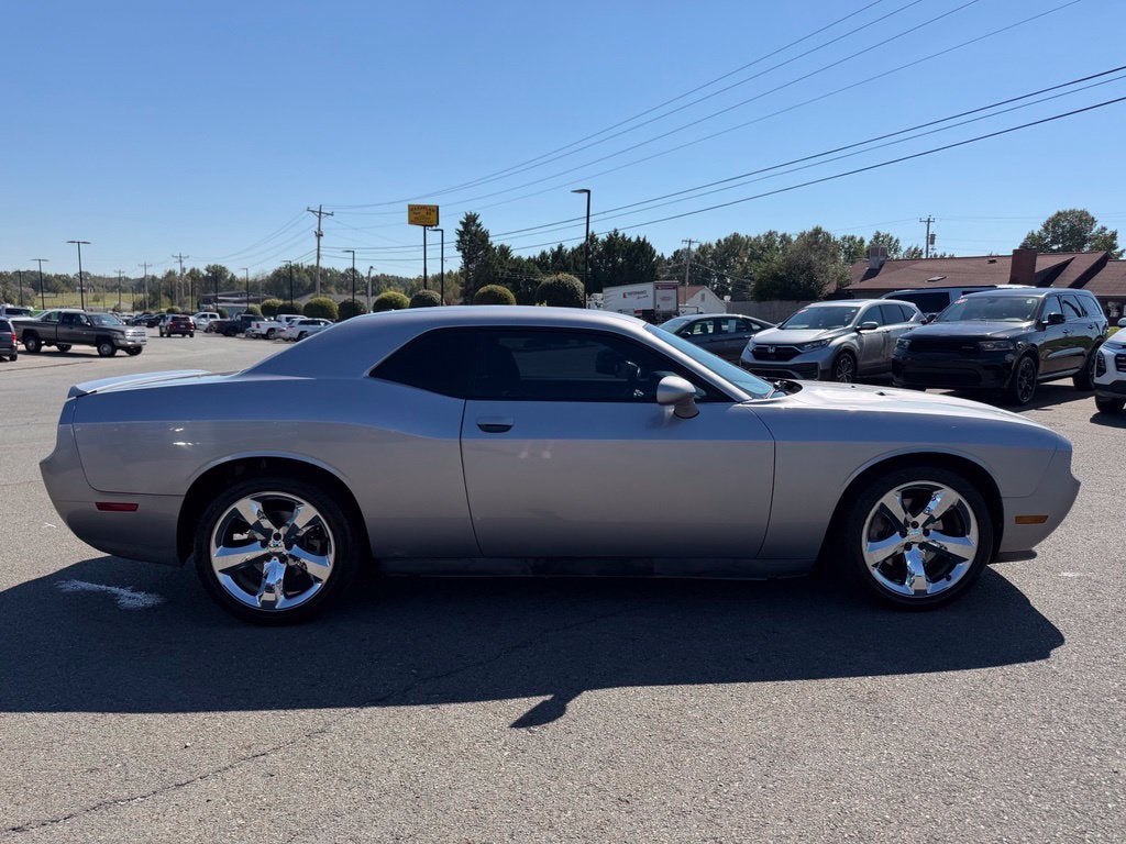 Used 2013 Dodge Challenger SXT with VIN 2C3CDYAG9DH674309 for sale in Albemarle, NC
