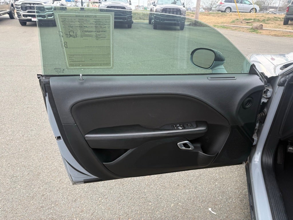 2020 Dodge Challenger SXT