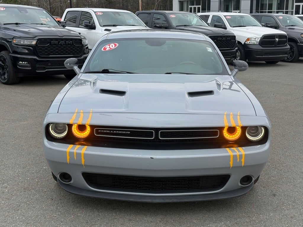 2020 Dodge Challenger SXT