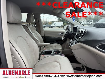 2018 Chrysler Pacifica Hybrid Limited