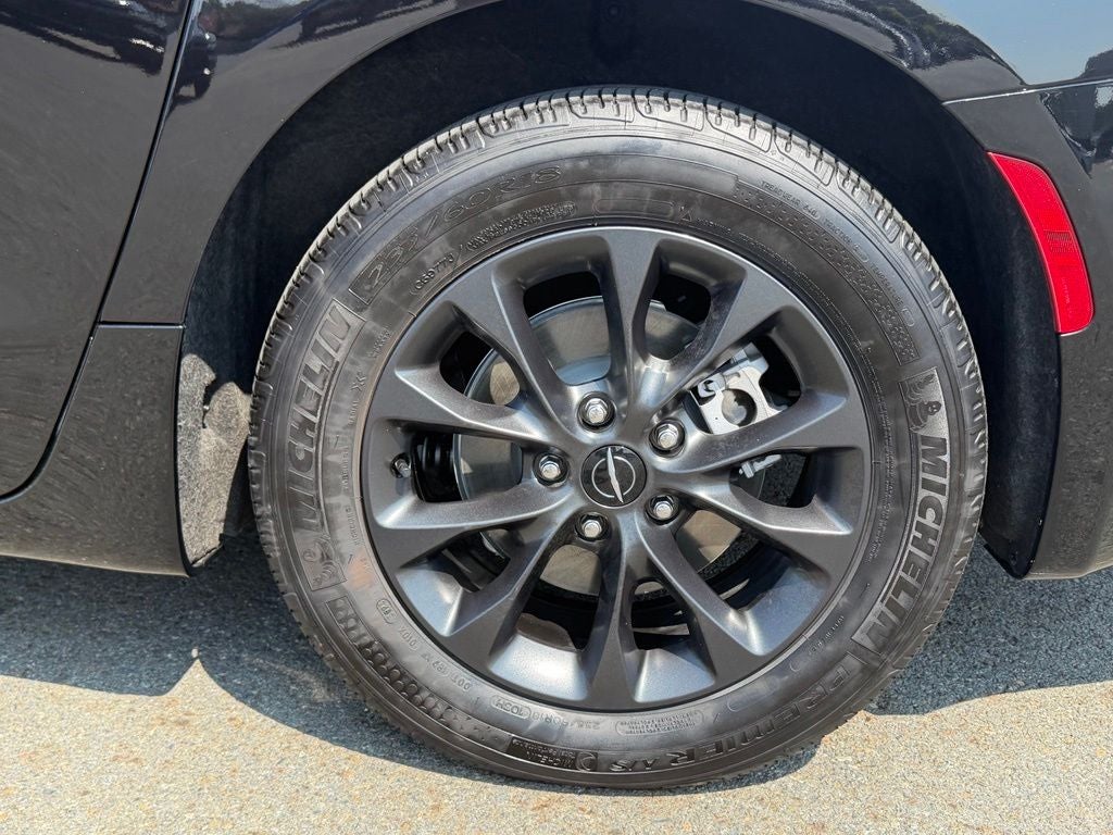 2024 Chrysler Pacifica Hybrid S Appearance Pkg