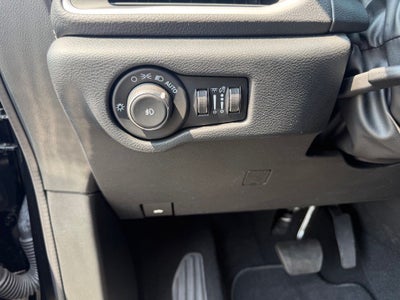 2024 Chrysler Pacifica Hybrid S Appearance Pkg