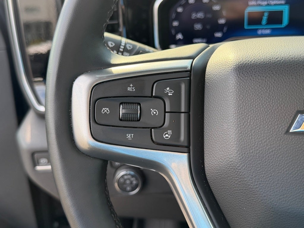 2024 Chevrolet Silverado 3500HD 4WD Crew Cab Standard Bed LT