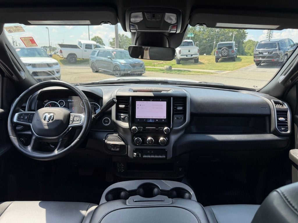 2025 RAM 3500 Tradesman Crew Cab 4x4 8' Box