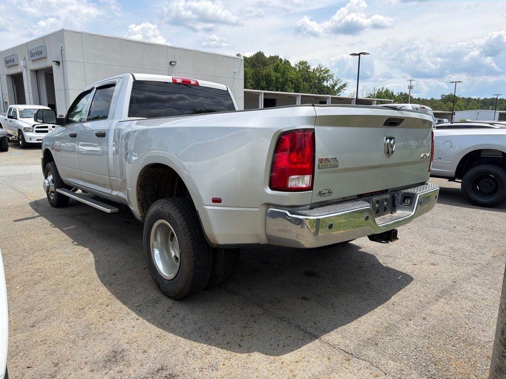 2018 RAM 3500 Tradesman Crew Cab 4x4 8' Box