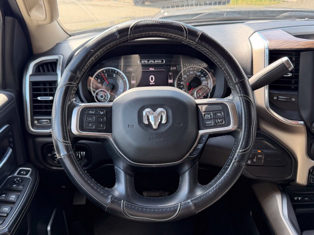 2019 RAM 3500 Laramie Crew Cab 4x4 8' Box