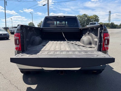 2019 RAM 3500 Laramie Crew Cab 4x4 8' Box