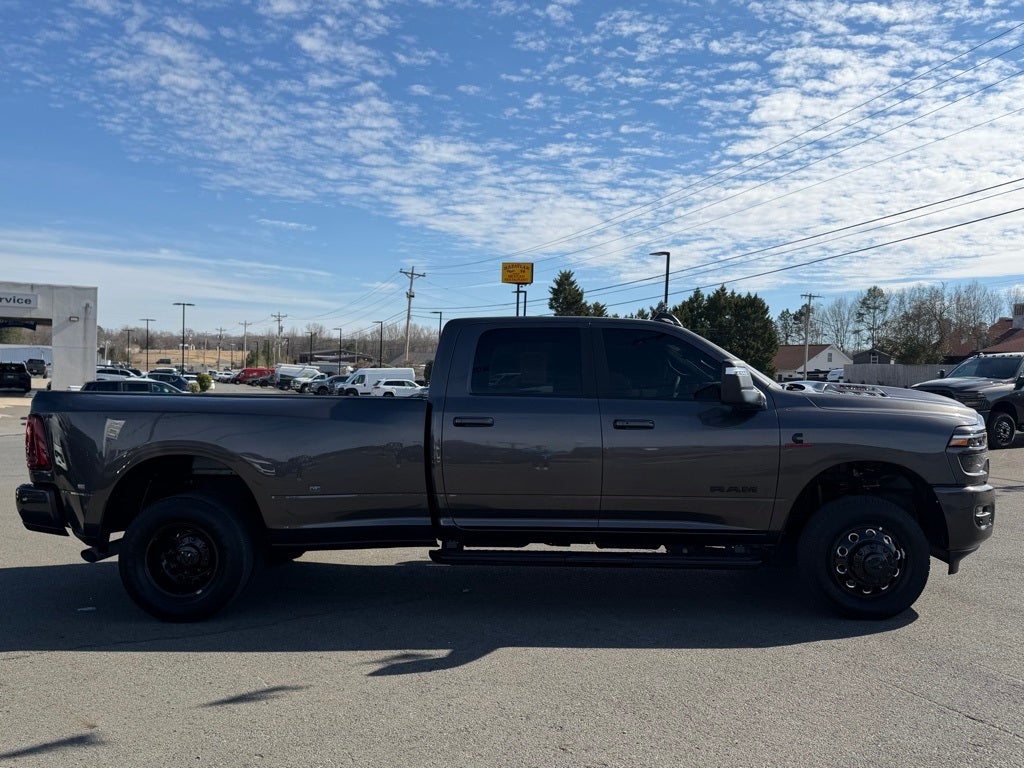 2025 RAM 3500 Laramie Crew Cab 4x4 8' Box