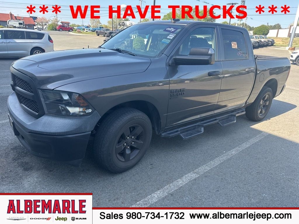 2022 RAM 1500 Classic Tradesman Crew Cab 4x2 5'7' Box
