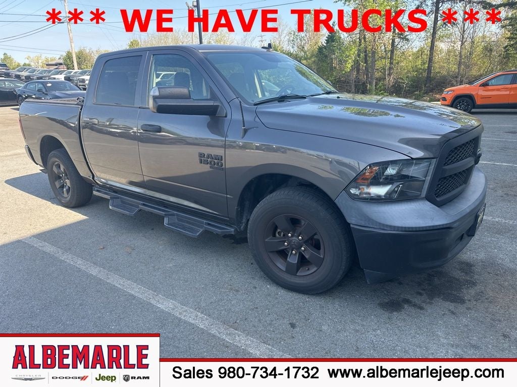 2022 RAM 1500 Classic Tradesman Crew Cab 4x2 5'7' Box