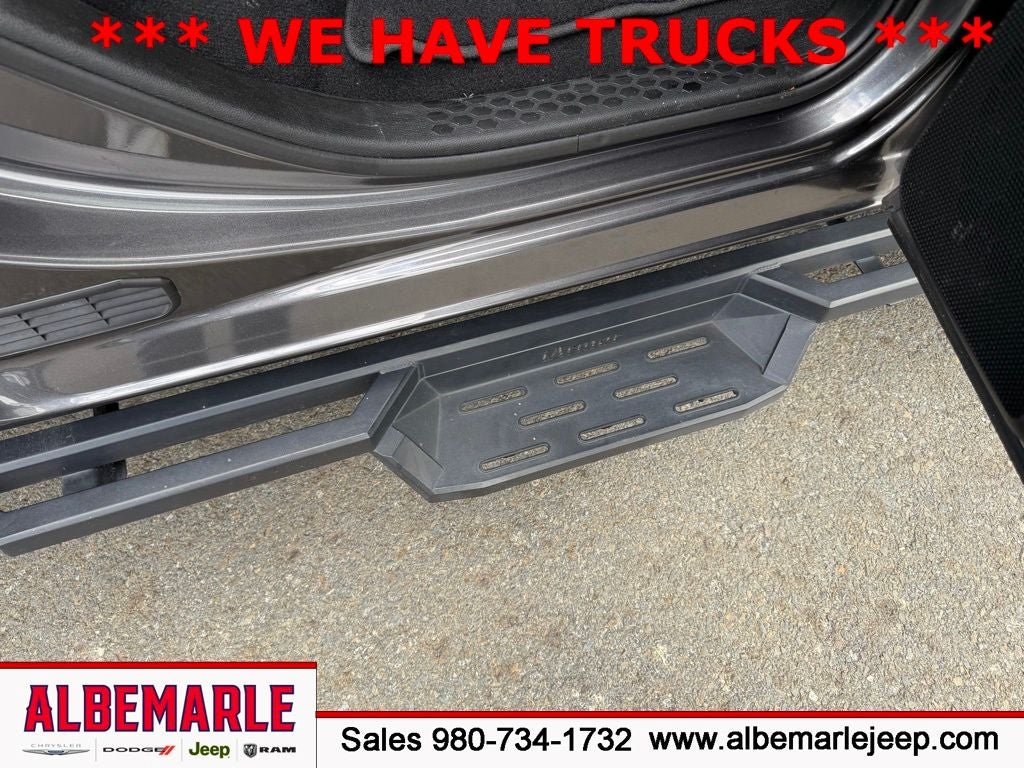 2022 RAM 1500 Classic Tradesman Crew Cab 4x2 5'7' Box